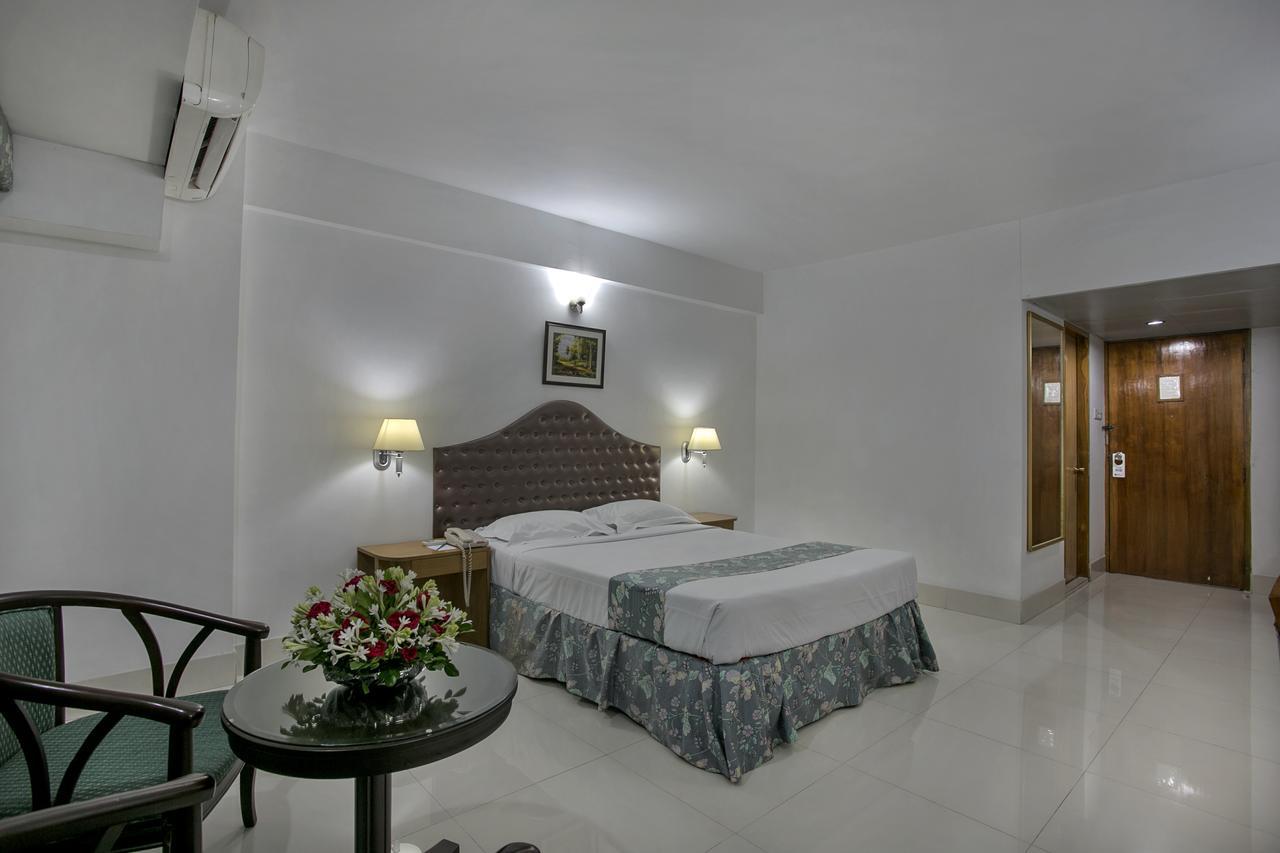 דאהקה Hotel Purbani International Ltd. מראה חיצוני תמונה